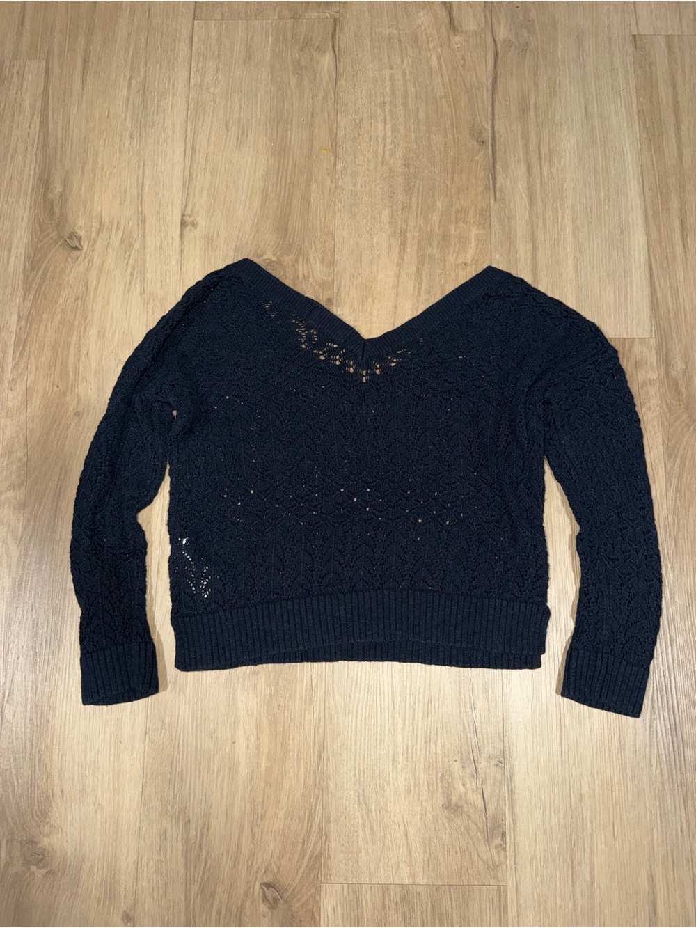 Hollister Dark Navy Open-Knit V-Neck Sweater - Picture 2 of 3